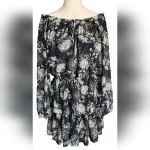 Aakaa Black White Floral Print Gold Accent Long Sleeve Mini Dress Women's S NWT